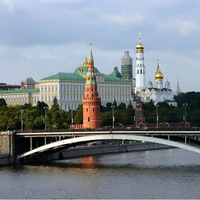 Названы лучшие города России для путешествий